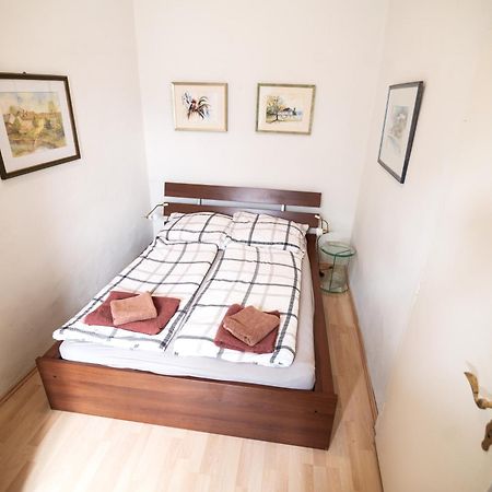 Cozy Central Flat Spittelberg Виена Екстериор снимка