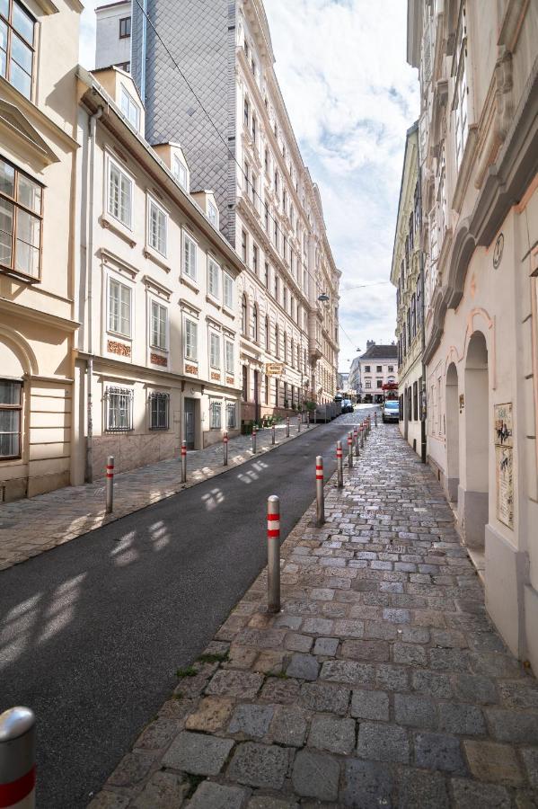Cozy Central Flat Spittelberg Виена Екстериор снимка